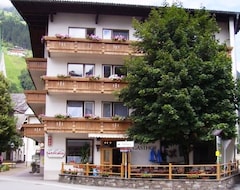 Otel Der Kirchenwirt (Zell am Ziller, Avusturya)