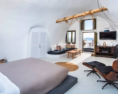 Hotel Sophia Luxury Suites (Imerovigli, Greece)
