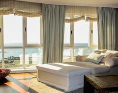 Hotel Ocean View (Arrecife, Spain)