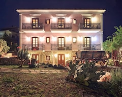 Art Hotel Archontiko (Galaxidi, Greece)