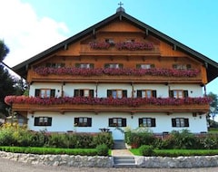 Majatalo Landgasthof Fischbach (Bad Tölz, Saksa)