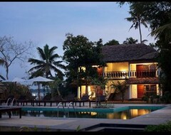 Hotel Deshadan Backwater Resort - The Best Sunrise View (Alappuzha, India)