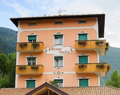 Khách sạn Italia (Molveno, Ý)