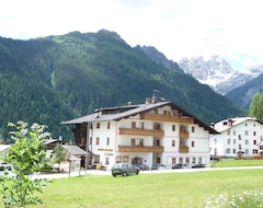 Khách sạn Miramonti (Falcade, Ý)