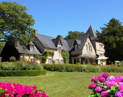 Khách sạn Manoir De Kertalg (Riec-sur-Belon, Pháp)