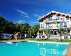 Khách sạn Hotel Resort Le Vele (Domaso, Ý)