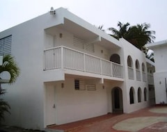 Hotel Casa de Playa Beach (Carolina, Puerto Rico)