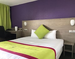 Hotel Kyriad Cambrai (Fontaine-Notre-Dame, France)