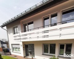 Koko talo/asunto Gierske Wohnung (Olsberg, Saksa)