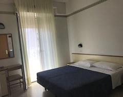 Khách sạn Hotel Luciana (Misano Adriatico, Ý)