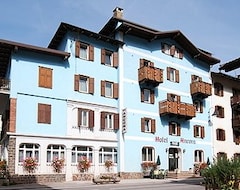 Khách sạn Ancora (Moena, Ý)