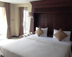 Hotel August Suites (Pattaya, Thailand)