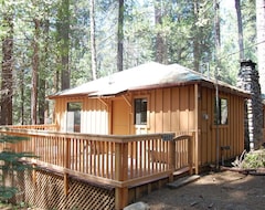 Kamp Alanı 9S Pine Cabin (Yosemite National Park, ABD)