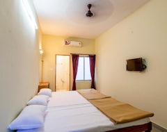 Khách sạn Ganesh Residency - Sea Side Guest House (Puducherry, Ấn Độ)