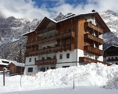 Otel Oasi (San Vito di Cadore, İtalya)