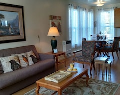 Hele huset/lejligheden Garden Suite With Beautiful Views (Ferndale, USA)