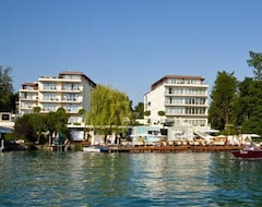 Khách sạn Lake's My Lake (Pörtschach, Áo)