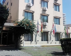 Hotel María Angola (Santiago, Chile)