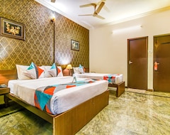 Hotel FabExpress Nestlay Rooms Mogappair (Chennai, Indien)