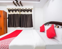 Hotelli Oyo 68404 Sa Thirumala Residency (Hyderabad, Intia)