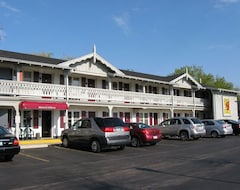 Hotel Chalet Motel Of Mequon (Mequon, Sjedinjene Američke Države)