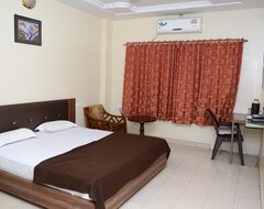 Hotel Nirmal Palace (Nanded, India)