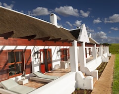 Hotel Aaldering Vineyards & Wines Luxury Lodges (Stellenbosch, South Africa)