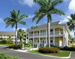 Hotel Sunshine Suites Resort (Seven Mile Beach, Cayman Islands)