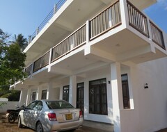 Khách sạn Sailors Mirissa (Mirissa, Sri Lanka)