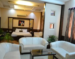 Hotelli The Ajuba Residency (Patiala, Intia)