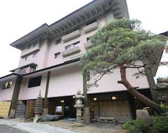 Ryokan Wakamatsu Yugawara Hot Spring Resort (Yugawara, Japan)