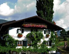 Otel Gasthof Tschotscherhof (Kastelruth, İtalya)