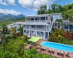 Hotel The Champs (Portsmouth, Dominica)