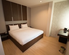 Hotel The Y Smart (Chiang Mai, Thailand)