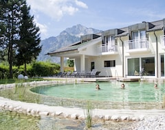 Khách sạn Momentum (Anif, Áo)