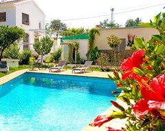 Tüm Ev/Apart Daire Luxurious Secluded 19th Century Villa Gardens Citris Trees Fountains & Pool (Órgiva, İspanya)