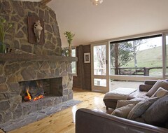 Hele huset/lejligheden Chum Creek Hut - Luxury Country Cottage On Beautiful Horse Property. (Healesville, Australien)