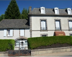 Hotel La Source du Mont (Saint-Martin-Valmeroux, Francuska)