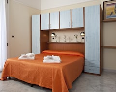 Khách sạn Hotel villa cicchini (Rimini, Ý)