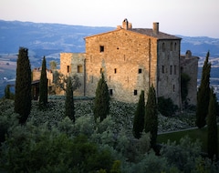 Khách sạn Castello Di Vicarello (Cinigiano, Ý)