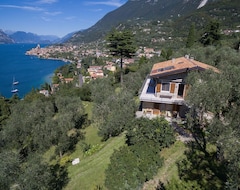 Otel Apartment With Stunning Views Of Lake Garda, Malcesine, Terrace, Garden (Malcesine, İtalya)