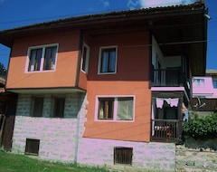 Toàn bộ căn nhà/căn hộ Velina (Koprivshtitsa, Bun-ga-ri)