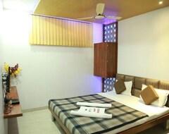 Khách sạn Dhanshree Executive Lodging (Aurangabad, Ấn Độ)