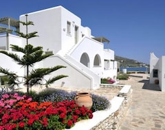 Hotel Saint Andrea Sea Side Resort (Kolymbithres, Greece)