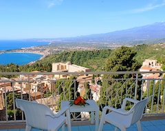 Hotel Mediterranee (Taormina, Italien)