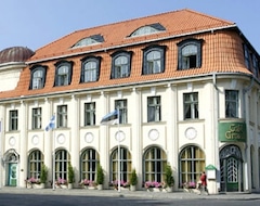 Khách sạn Hotel Victoria (Pärnu, Estonia)