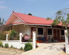 Otel Rueanchaloemrapee (Nan, Tayland)