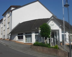 Khách sạn Hotel Landhaus Schaaf (Runkel, Đức)