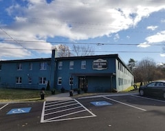 Khách sạn Pine Tree Inn (Bangor, Hoa Kỳ)