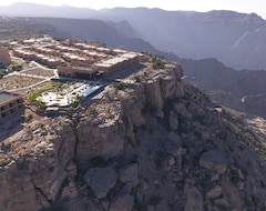 Resort/Odmaralište Anantara Al Jabal Al Akhdar Resort (Nizva, Oman)